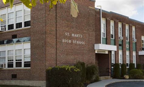 St. marys schools - St. Mary's was placed in a hold and secure on Friday. Waterloo Regional Police Service (WRPS) have arrested a youth on Mar. 22 as part of a weapons …